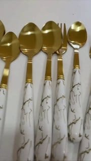 Kit 24 Talheres de Luxo em Aço Inoxidável Padrão Mármore