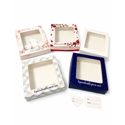 Caixa de Presente com visor e TAGs 17x17x5cm