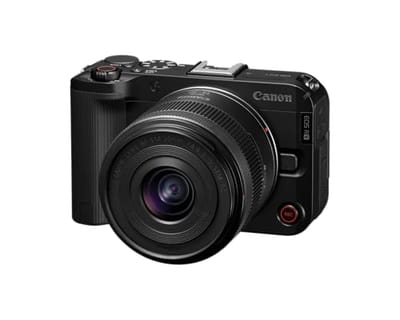 Câmera Canon EOS R50 V com Lente RF-S14-30mm