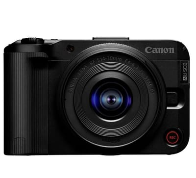 Câmera Canon EOS R50V com Lente RF-S 14-30mm