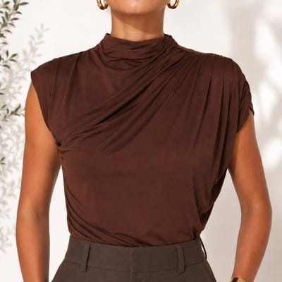 Blusa Feminina Gola Alta Sem Manga Elegante