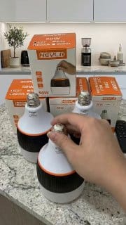 2x Lâmpada de Emergência Led 50W 6h Ligada Apósfalta de Energia - 110-220V