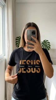 Camiseta Camisa Jesus Cristo Moda Evangélica Feminina Gospel Estilo e Fé Algodão Macio e Respirável