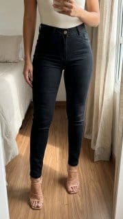 Calça Jeans Feminina Cintura Alta Forma Pequena Premium Skinny com Elastano Modelo Levanta Bumbum Lycra Luxo